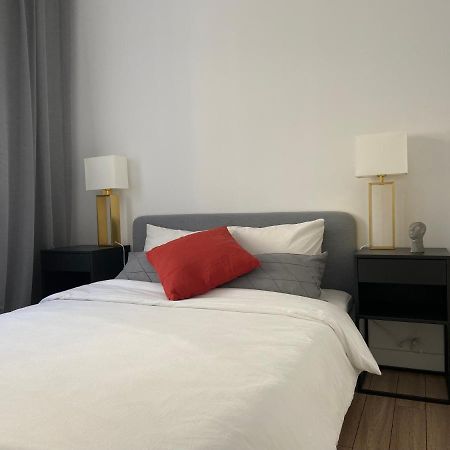 Апартаменты Apartament Moonapart Торунь Экстерьер фото
