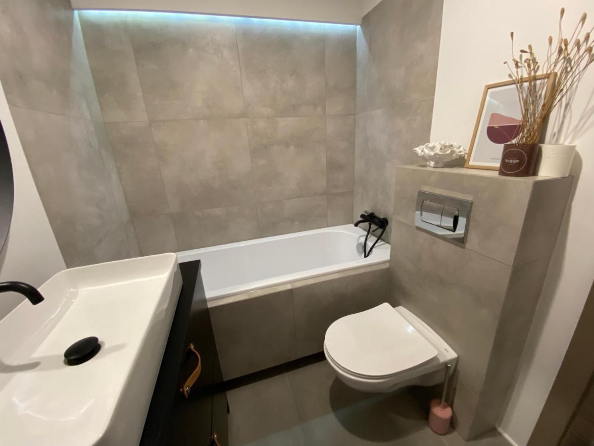 Апартаменты Apartament Moonapart Торунь Экстерьер фото