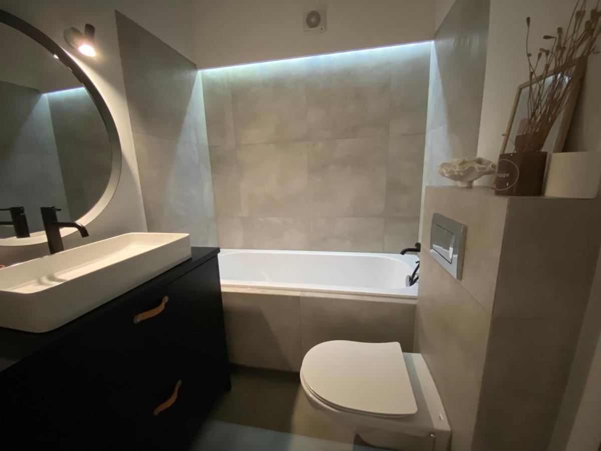 Апартаменты Apartament Moonapart Торунь Экстерьер фото